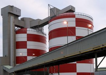 Rio Tinto llega a un nuevo acuerdo de energía para la fundición de aluminio de Islandia