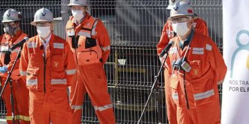 Codelco cierra trato con trabajadores en mina Radomiro Tomic, temores de huelga apaciguados