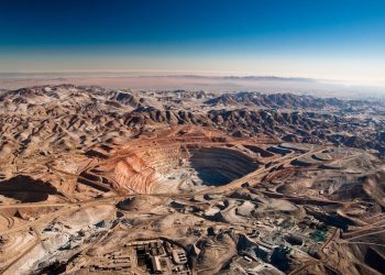 Chile: Medios peruanos afirman que sus mineras se beneficiarían con nueva realeza en Chile
