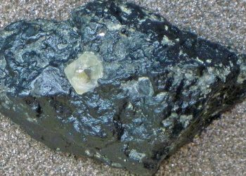 Las kimberlitas proporcionan pistas sobre cómo lo que sucede en la superficie terrestre afecta el manto inferior.