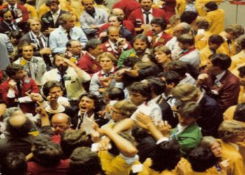 Los precios del cobre y el carbón alcanzan récords, el níquel sube un 30% durante la noche después de una semana salvaje de negociación