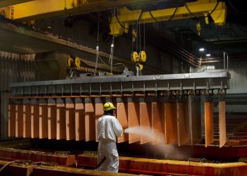 Chile: Ministerio de Hacienda actualiza en un 6% las proyecciones de crecimiento de la economía