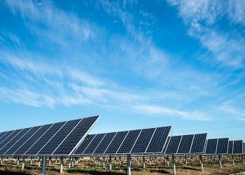 La mayoría de los georgianos prefieren la energía limpia al carbón: estudio