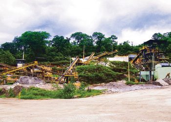 Estado brasileño de Minas Gerais venderá participación en minera de litio