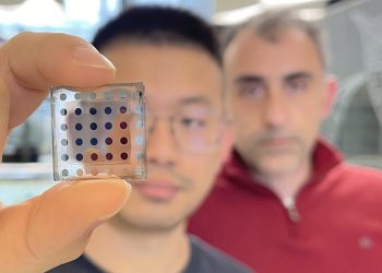 Los materiales inorgánicos hacen que las células solares ultrafinas sean más eficientes