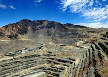 Denegar la prórroga a la mina de cobre de Anglo American recomienda Chile