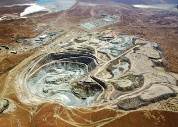 Chile: Mitsui saldrá de la minería del cobre, venderá participación en Collahuasi en Chile