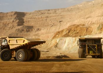 Chile: Minera Los Pelambres logra evitar huelga con bonos y beneficios que suman $19,5 millones