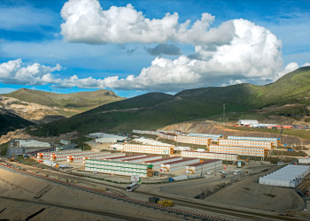 MMG paralizará mina de cobre Las Bambas en medio de nuevo bloqueo