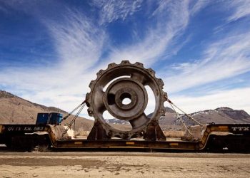 Cobre pierde terreno, reunión EEUU-China inquieta al mercado