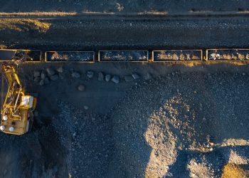 El precio del mineral de hierro alcanza un máximo de 5 meses por el optimismo de la demanda de China