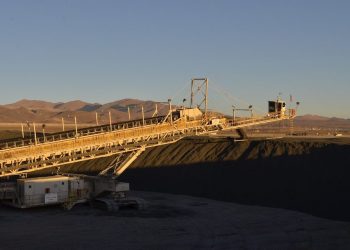 Chile: Gremios se preparan para entrar de lleno a la discusión por proyecto de realeza minero