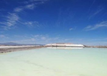 Chile: SQM resalta su rol como proveedor de litio para la electromovilidad