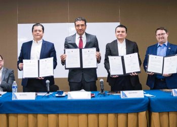 Zacatecas: Firman convenio entre la Minera Peñasquito y el Clúster Minero