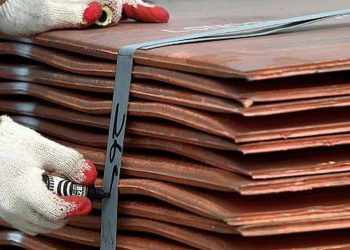 El cobre cae a un mínimo de 15 meses por el temor a una recesión económica