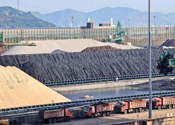 Sube el precio del mineral de hierro por preocupaciones sobre el suministro en China