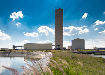 Implats adquiere el 24% de Royal Bafokeng, ofrece comprar las acciones restantes