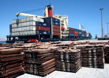 El precio del cobre se hunde a medida que la nueva variante de covid asusta a los mercados