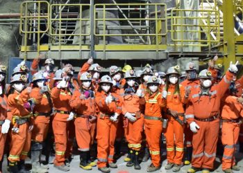 Chile: Ministra Marcela Hernando conmemora Día del Trabajo en mina El Teniente