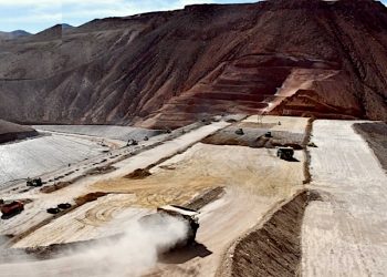 Teck señala aumento de costos en expansión de Quebrada Blanca en Chile