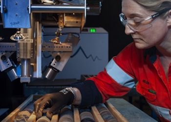 Australia planea impulsar el descubrimiento de minerales con un nuevo laboratorio de investigación de núcleos de perforación