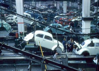 UE en conversaciones con China para evitar crisis de magnesio «catastrófica»