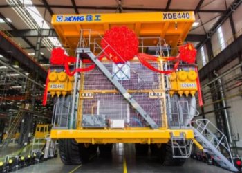 Chile: Construyen el camión minero rígido de tracción trasera más grande del mundo