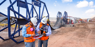 Antofagasta probará uso de hidrógeno en equipos mineros
