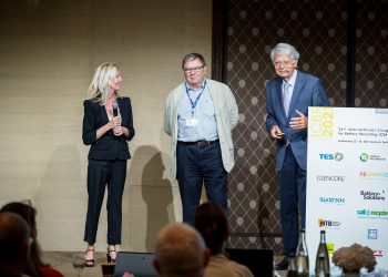 ICBR premia a pionero en reciclaje de baterías