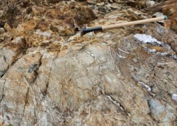 Precipitate adquiere propiedad de oro Motherlode en Terranova