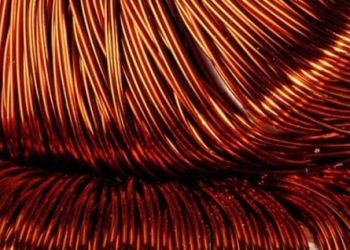 El cobre cae, la tensión entre eeuu y china empuja a los inversores hacia activos más seguros