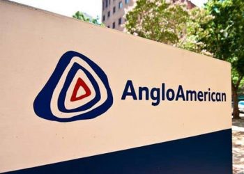 Anglo American recorta el dividendo porque la inflación y el clima extremo erosionan sus ganancias