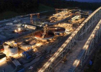 First Quantum obtiene un beneficio neto de 419 millones de dólares en el segundo trimestre y anuncia un dividendo