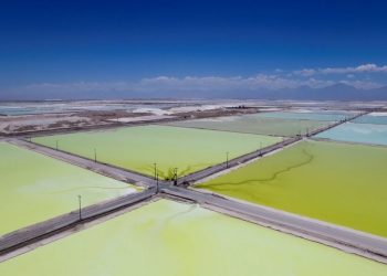 Chile: Sociedad ligada a Julio Ponce ahora desembolsa casi $ 1.000 millones en acciones de SQM-A