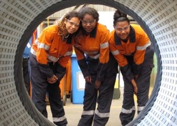 BHP respalda programas de educación indígena en el norte de Australia