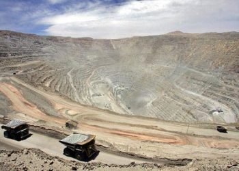 Codelco reiniciará algunos proyectos mineros tras la muerte de trabajadores
