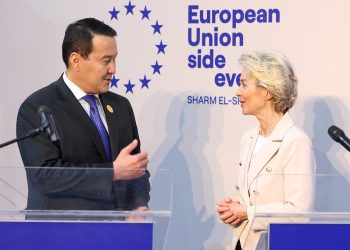 UE y Kazajstán establecen una asociación estratégica sobre materias primas e hidrógeno verde en la COP27