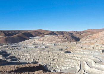 Teck Resources asegura suministro de energía 100% renovable para la fase 2 de Quebrada Blanca a partir de 2025