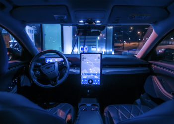 Ford y Everledger lanzan piloto de pasaporte de batería para el reciclaje responsable