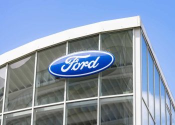 Rio Tinto y Ford firman un Memorándum de Entendimiento para el suministro de baterías