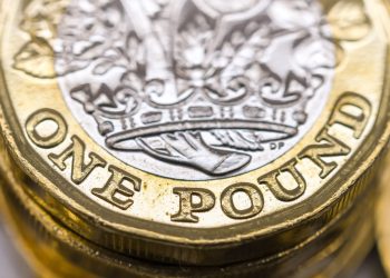 El precio del oro en mínimos de 3 semanas mientras la inflación del Reino Unido vuelve a subir