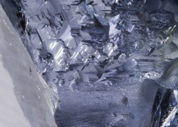 Petra dice que sus ingresos por ventas de diamantes en el año fiscal 2022 aumentan un 44% por la fuerte demanda de joyería al por menor