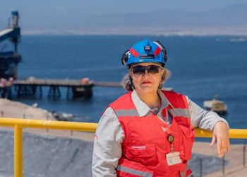 Chile: Minera Candelaria nombra a primera jefa de puerto y planta desalinizadora de su historia