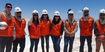 Chile: SQM: Universitarios UCN y UA conocen proceso para producir sulfato de litio con menor huella de carbono