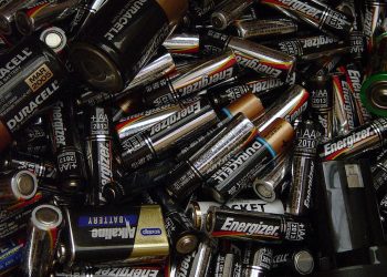 No solo metales: también se puede recuperar energía de baterías desechadas