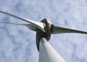 Dos gráficos simples muestran por qué la energía verde tiene que ver con la minería