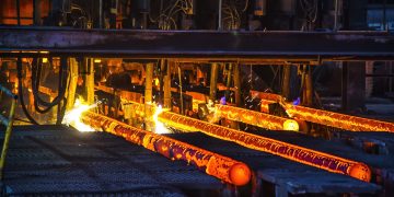 El precio del mineral de hierro es el más bajo desde diciembre por las preocupaciones sobre el exceso de oferta de acero en China