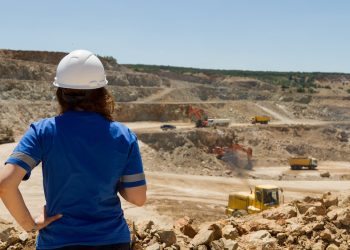 Rio Tinto revela cambios luego de una encuesta en el lugar de trabajo que descubrió el racismo y el acoso