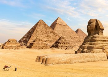 Egipto otorga ocho nuevas licencias de exploración a mineros extranjeros