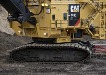 Caterpillar agrega mejoras de diseño a los modelos de palas de cable eléctricas